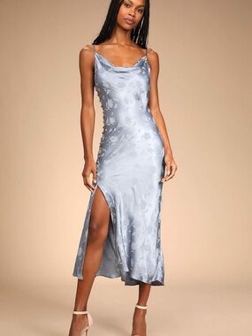 Lulu’s Blue Satin Jacquard Floral Slip Mid Dress Size M